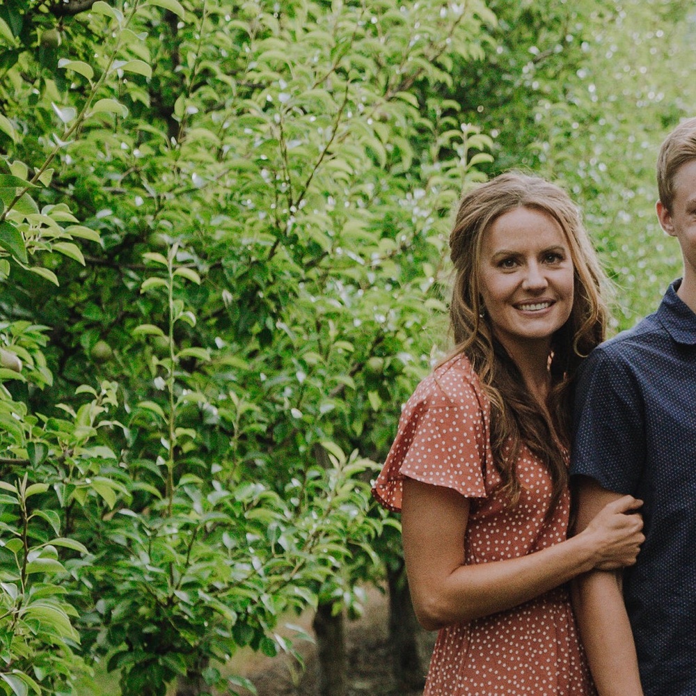 Meet your Posher, Regina